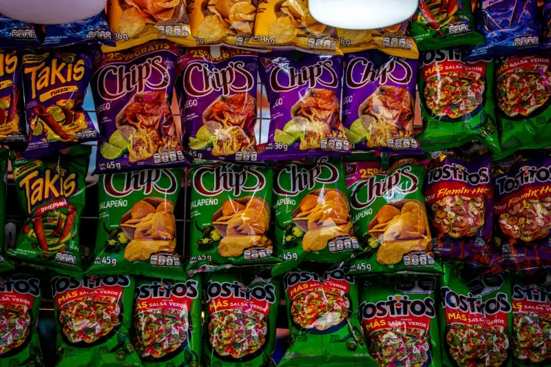 大连领航通信科技光缆接头盒产品技术规格与选型要点解析
