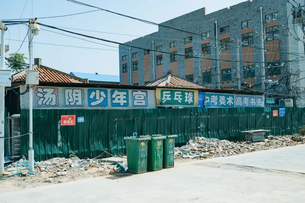 光纤分光器在FTTH组网方案中的选型要点与成本优化分析
